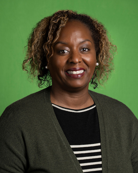 Shunta Thomas headshot
